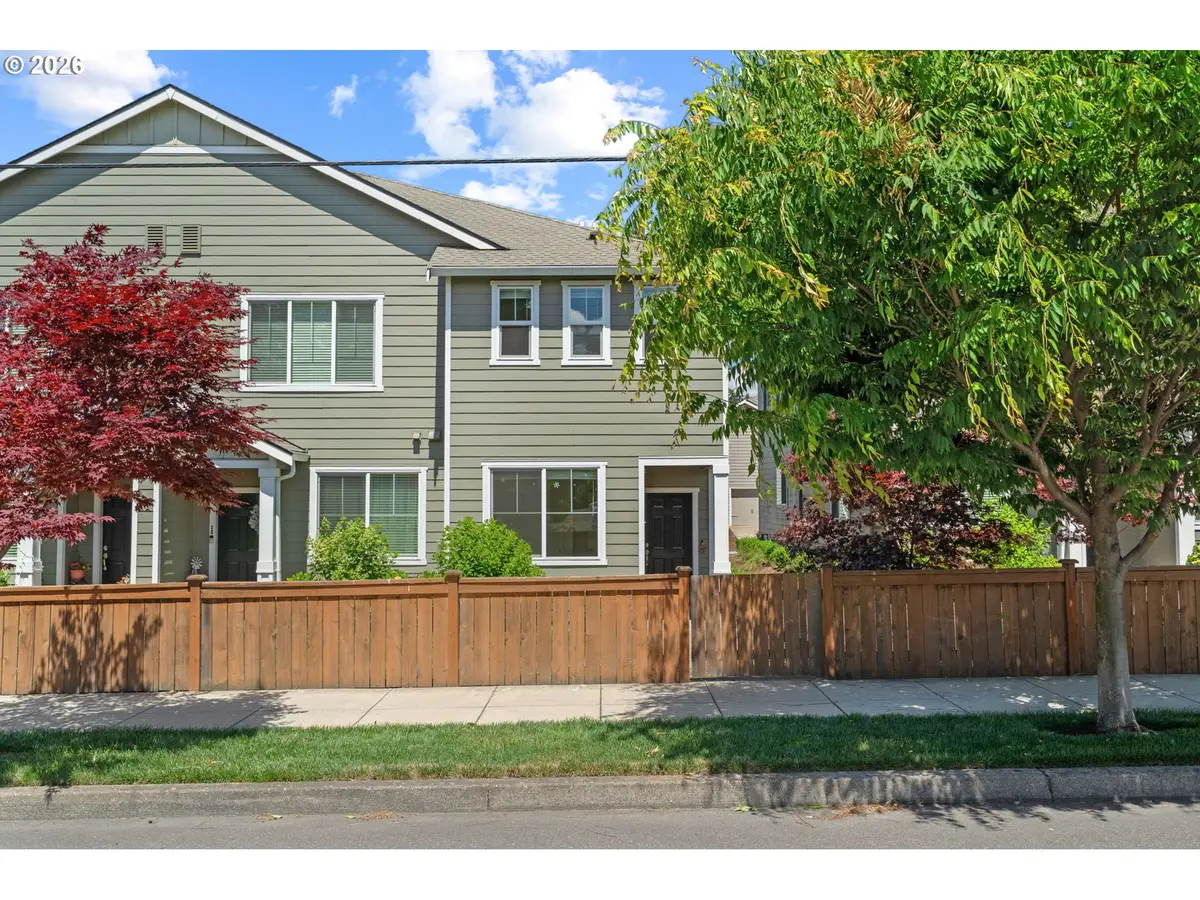 28 NE 134th Pl, Portland, OR 97230 - #1
