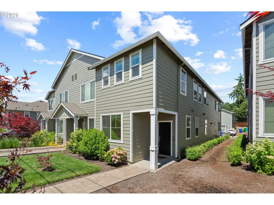 28 NE 134th Pl, Portland, OR 97230 - #3