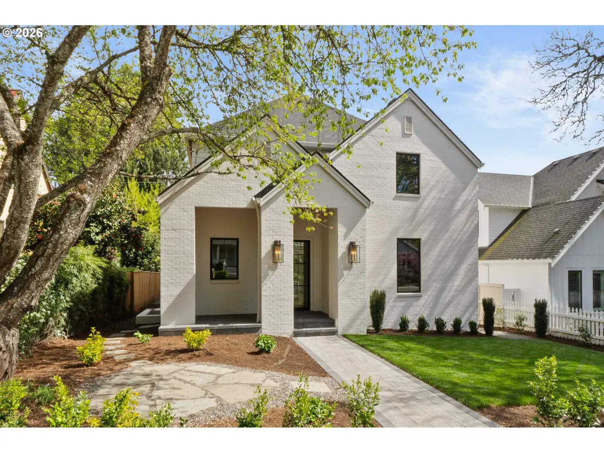 555 6th St, Lake Oswego, OR 97034 - #1