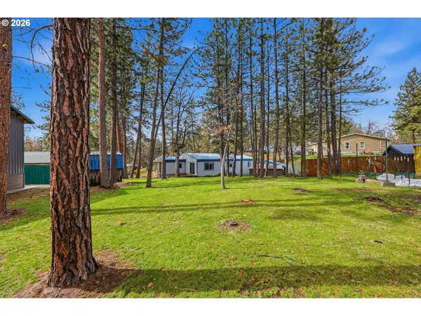 159 N Irlena Rd, TyghValley, OR 97063