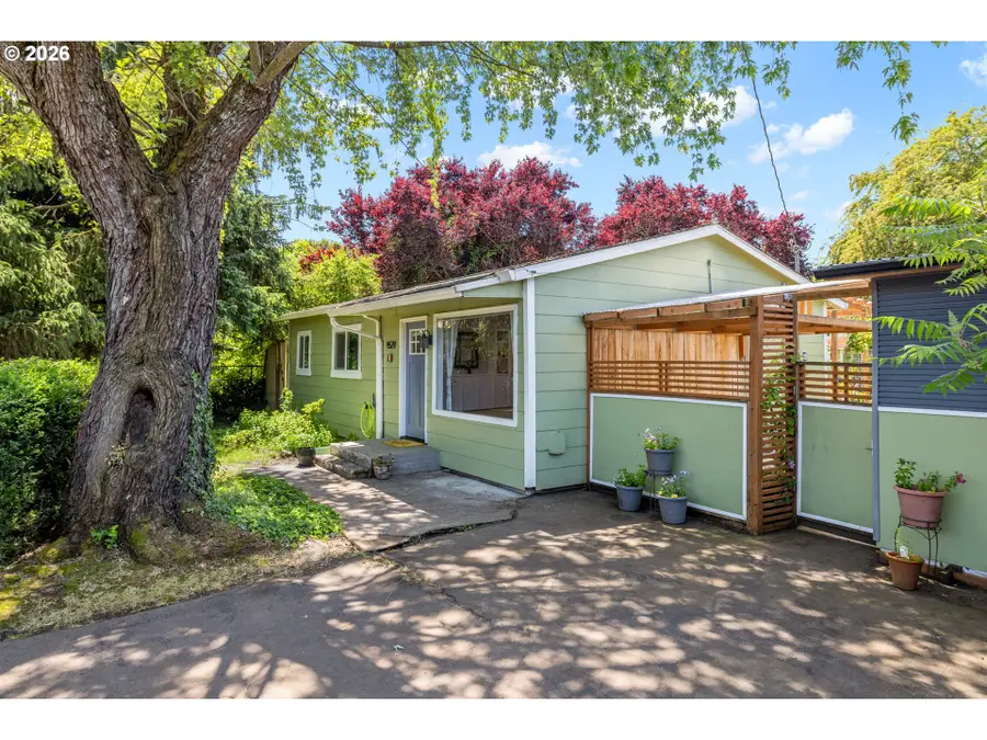9529 SE 55th Ave, Milwaukie, OR 97222 - #3