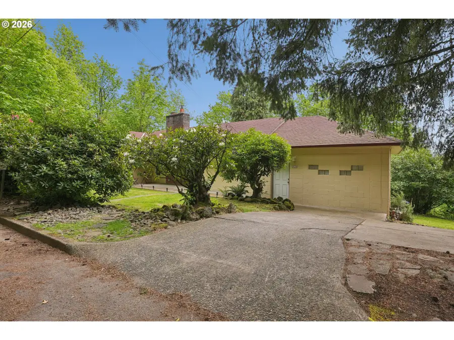 6930 SW Brier Pl, Portland, OR 97219 - #2