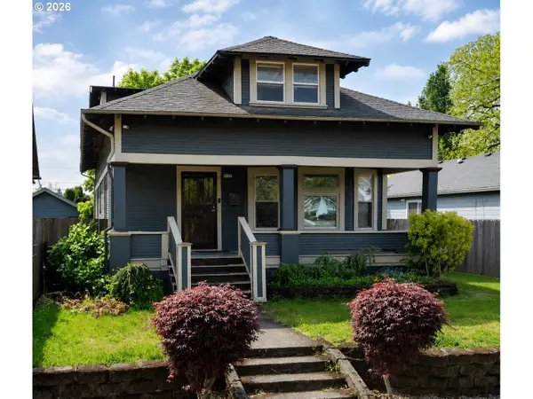8028 SE Taylor St, Portland, OR 97215