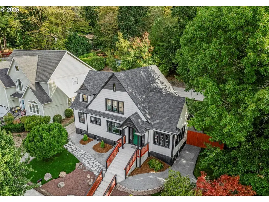 1024 SE Adams Ave, Chehalis, WA 98532 - Image #2