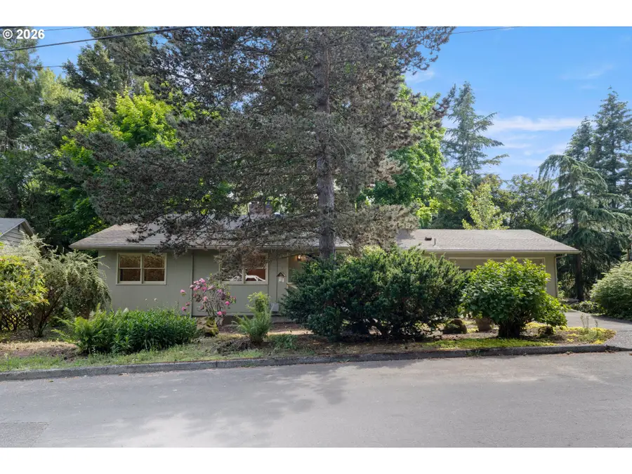 7530 SW Cherry Dr, Portland, OR 97223 - #2