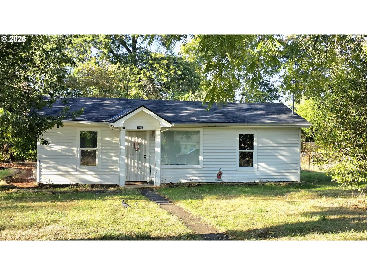 7807 SE Ogden St, Portland, OR 97206 - #1