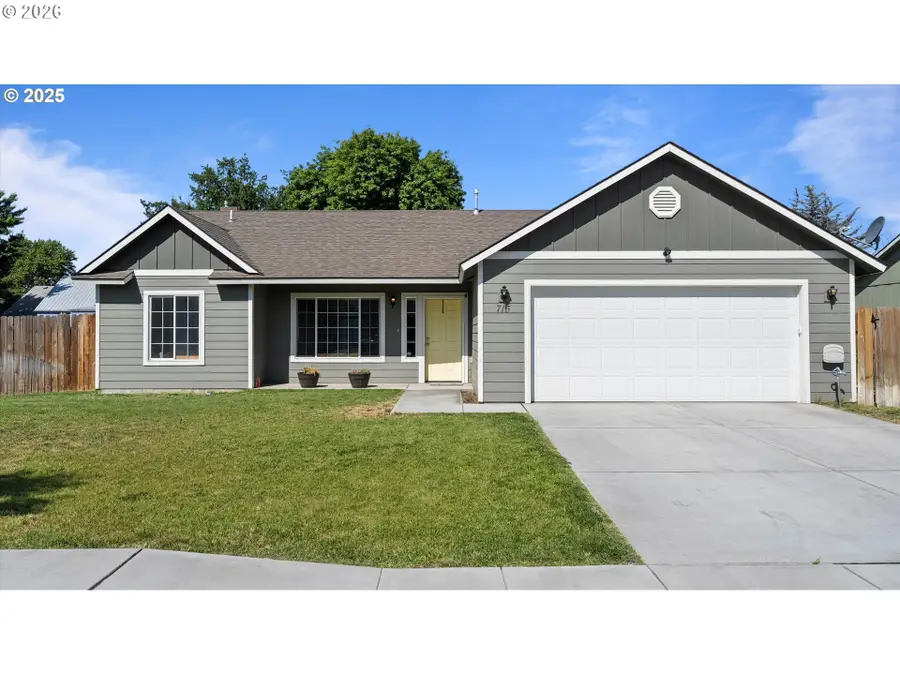 713 Miller Loop, Umatilla, OR 97882 - #2