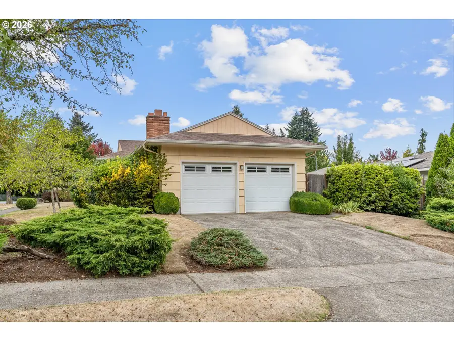 1136 SE 146th Ave, Portland, OR 97233 - #2