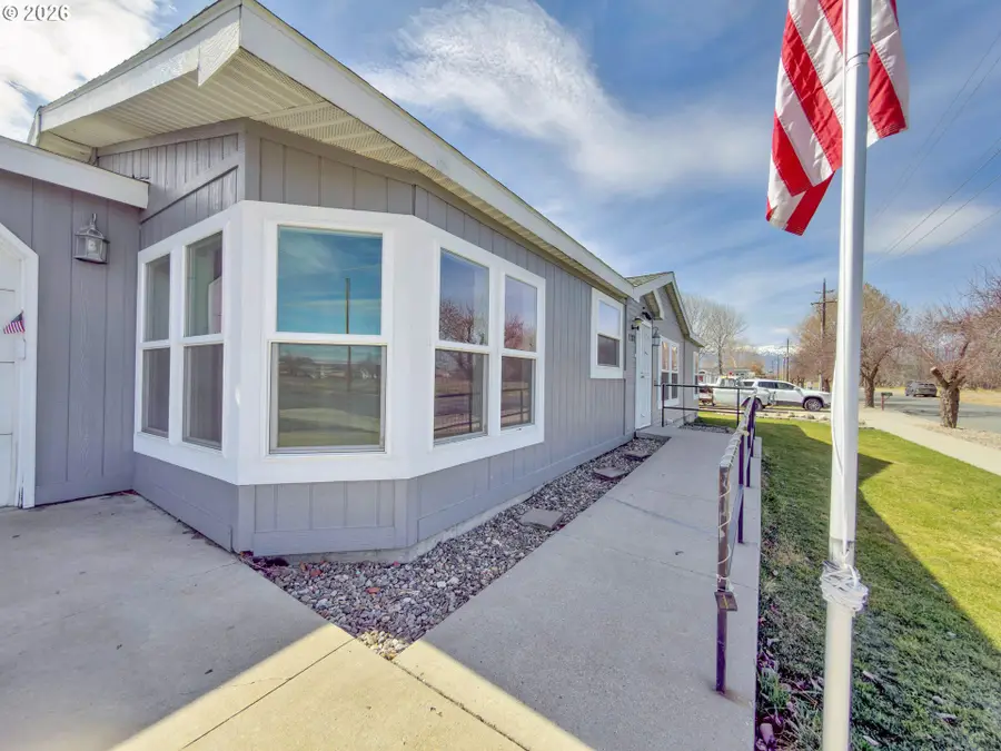 1187 H St, Baker City, OR 97814 - #3