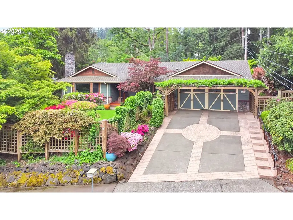 2620 W 22nd Ave, Eugene, OR 97405 - #1