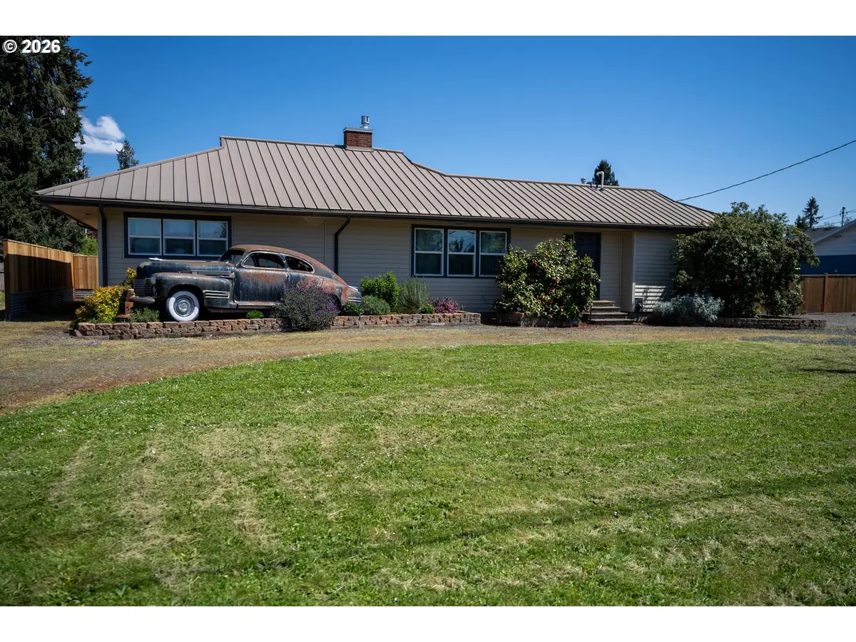 2897 Game Farm Rd, Springfield, OR 97477 - #1