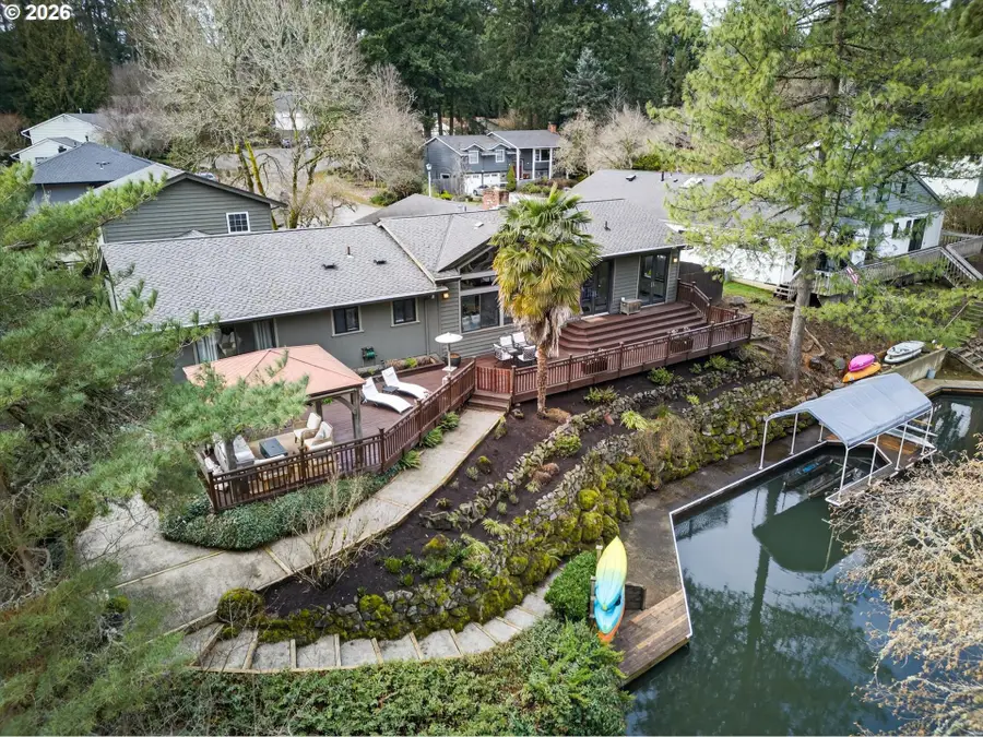 17907 Cardinal Dr, Lake Oswego, OR 97034 - #2