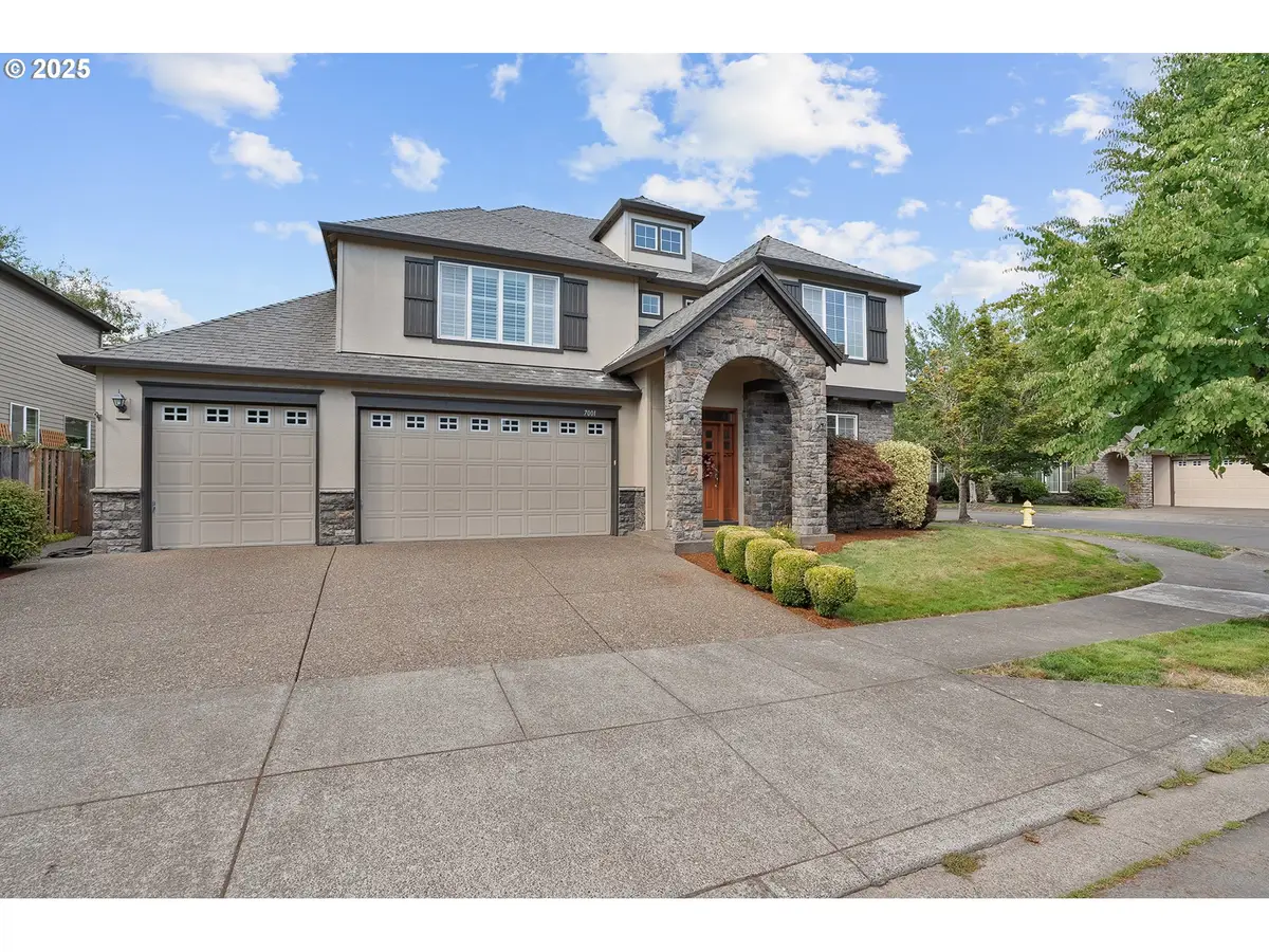 7001 SW Bouchaine St, Wilsonville, OR 97070 - Image #1