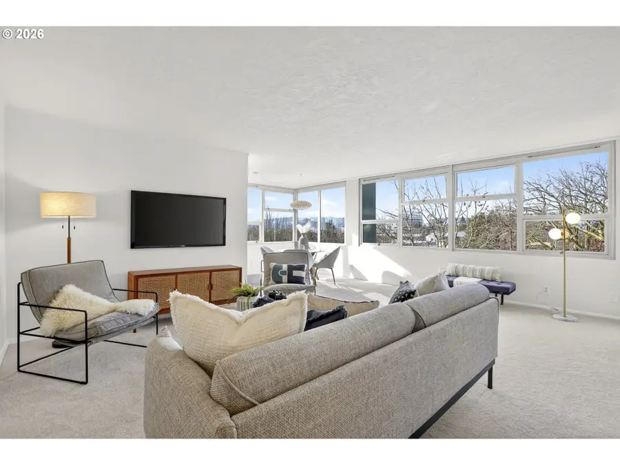 1220 NE 17th Ave #4F, Portland, OR 97232 - Image #3