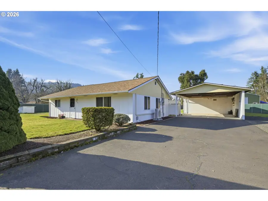 87856 Cedar Flat Rd, Springfield, OR 97478 - Image #2