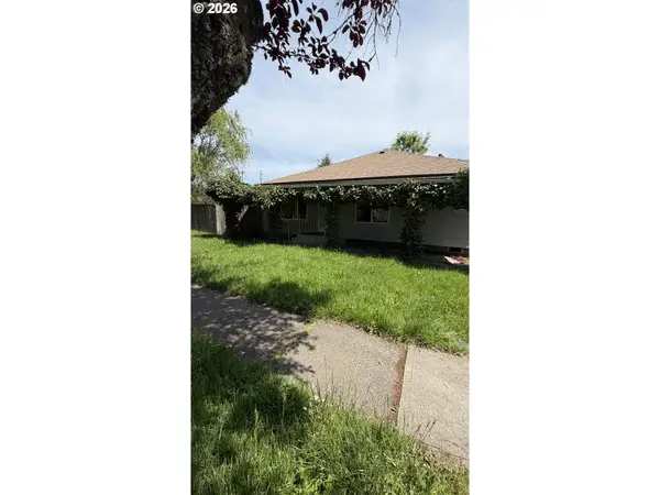 1106 S River St, Newberg, OR 97132