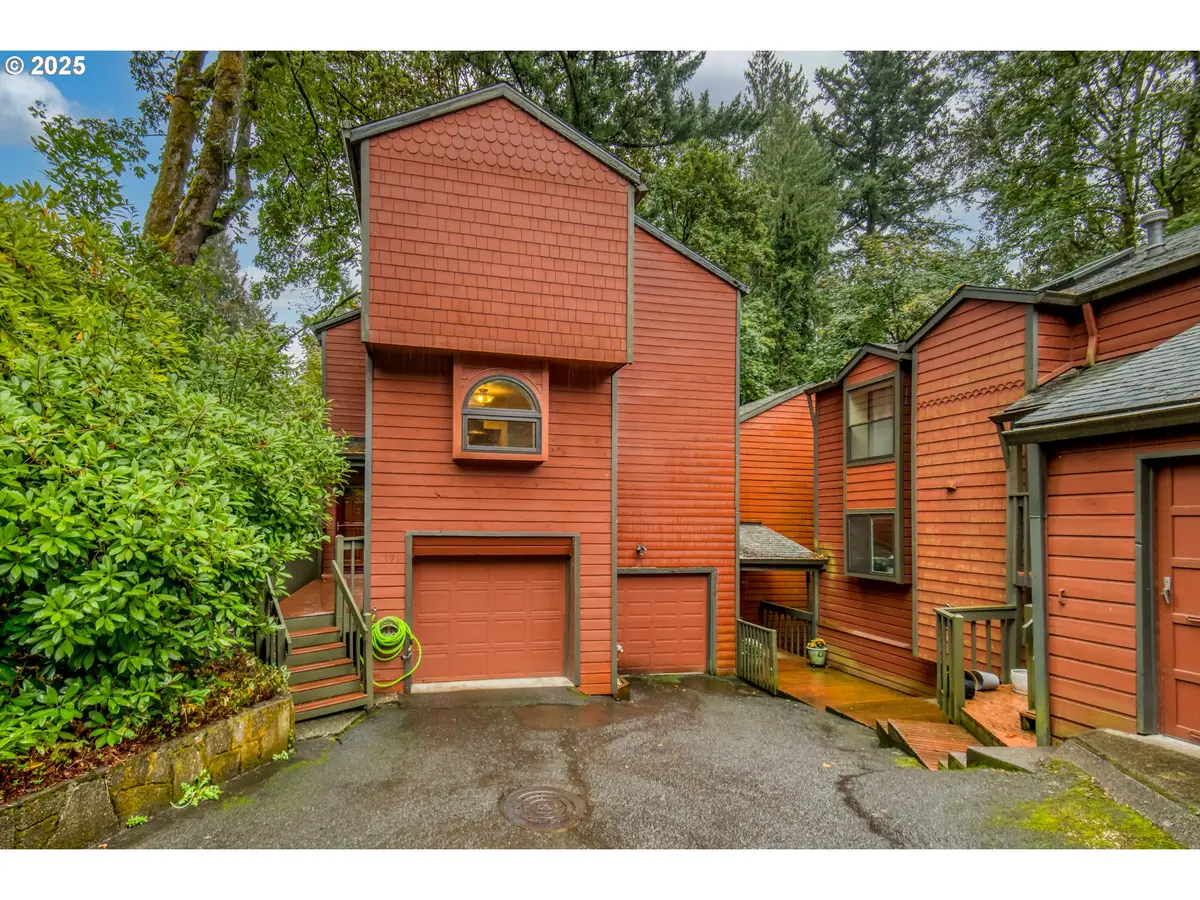 6196 SW Capitol Hwy, Portland, OR 97239 - Image #1