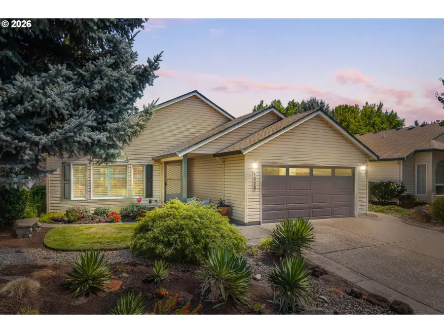 1526 NE 150th Ave, Portland, OR 97230 - #2