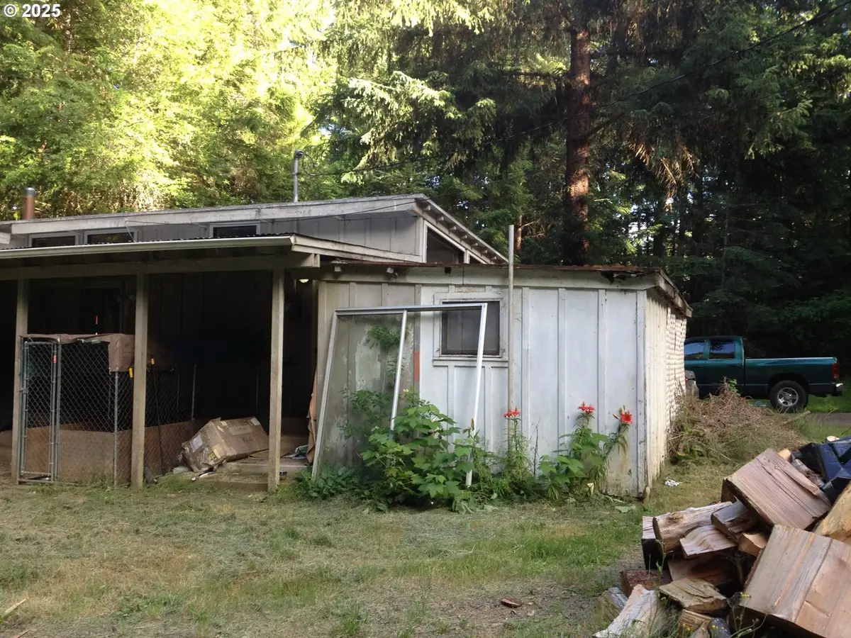 77087 Brock Rd, Oakridge, OR 97463 - Image #1