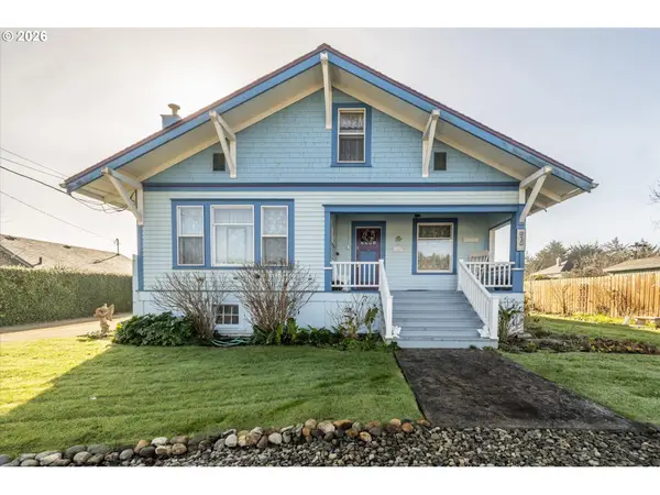 830 Division St Se, Bandon, OR 97411
