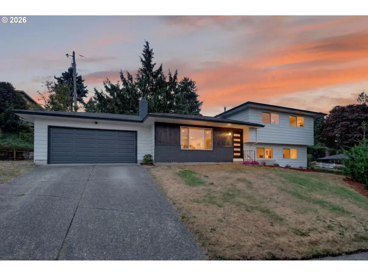 16006 NE Morris Ct, Portland, OR 97230 - #1