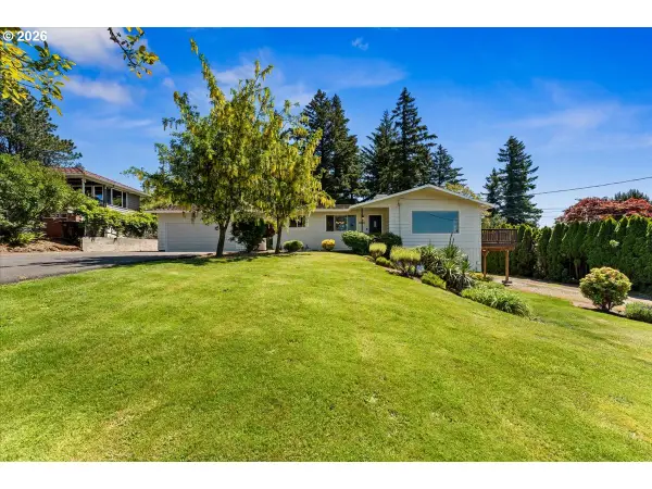 10100 SE Walnut Dr, HappyValley, OR 97086