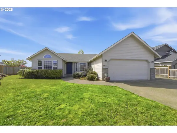2277 Bonnie Ln, Springfield, OR 97477