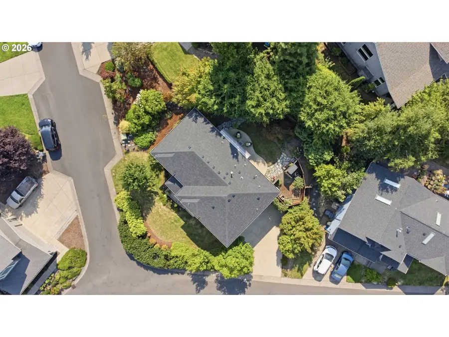 3387 Bentley Ave, Eugene, OR 97405 - #3