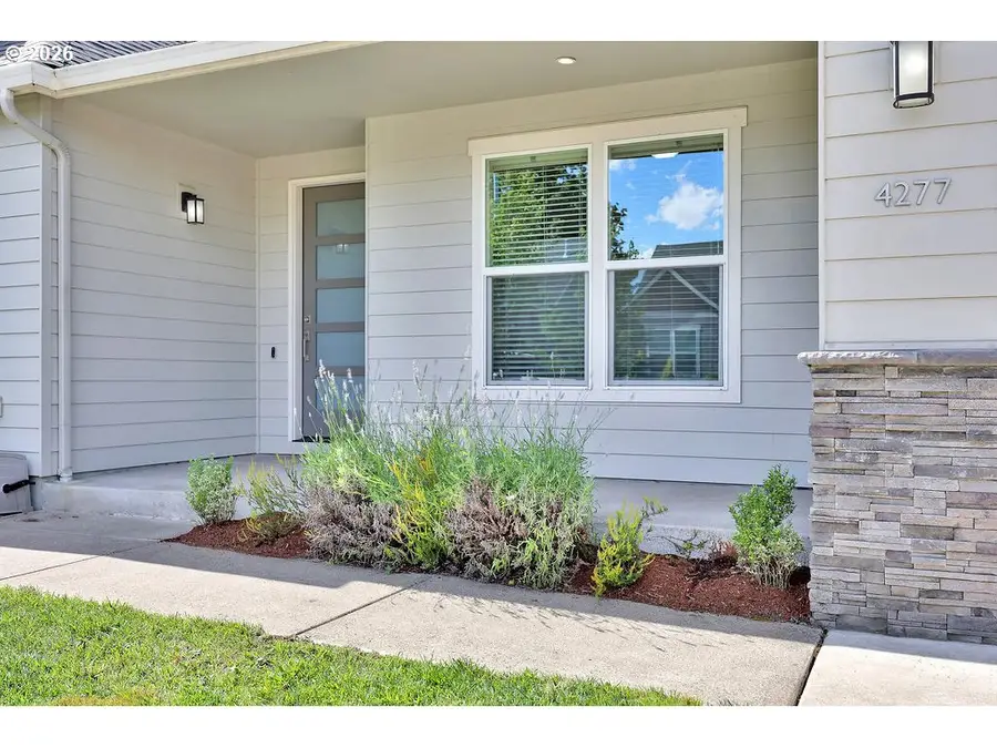 4277 Horace St, Springfield, OR 97478 - #3