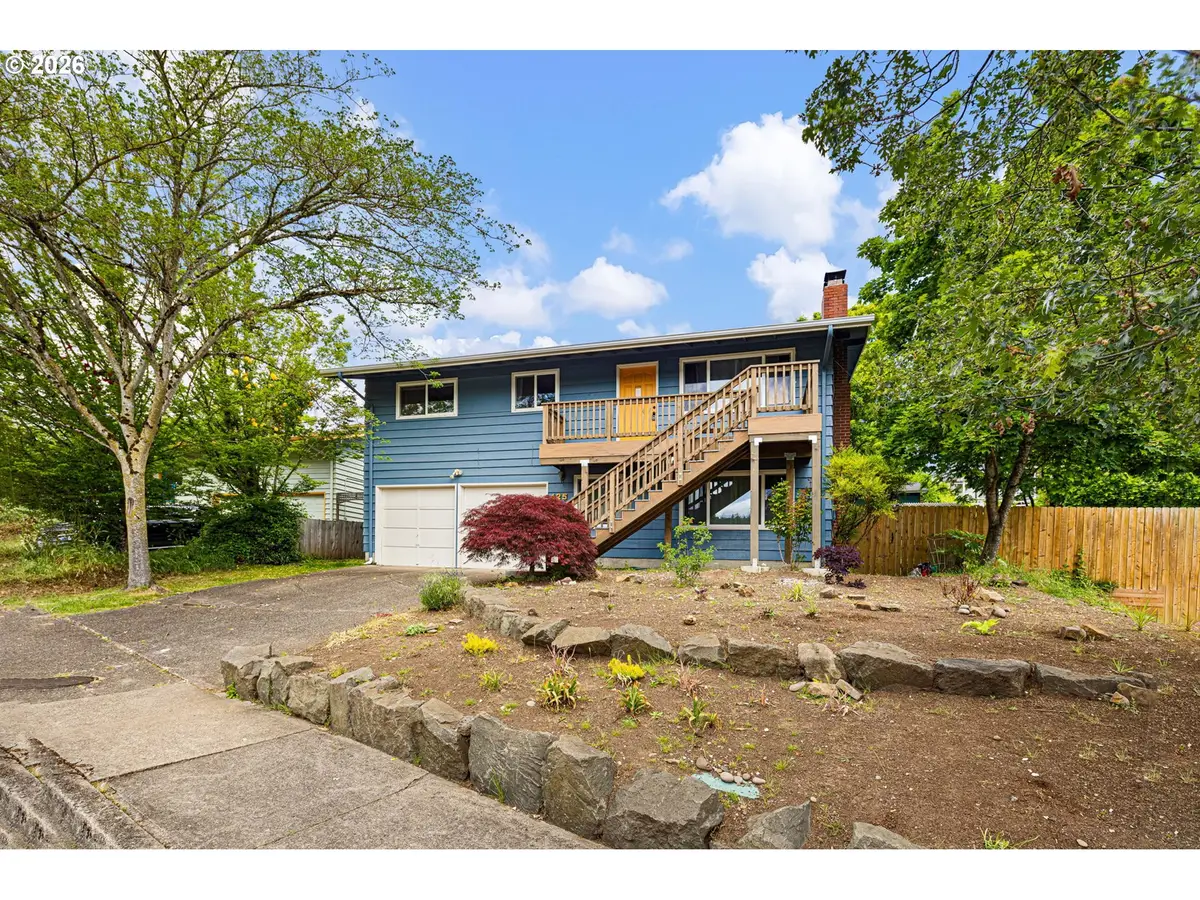 425 W 28th Ave, Eugene, OR 97405 - #1