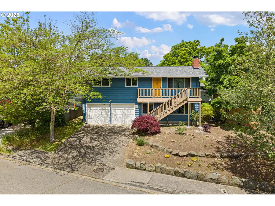 425 W 28th Ave, Eugene, OR 97405 - #2