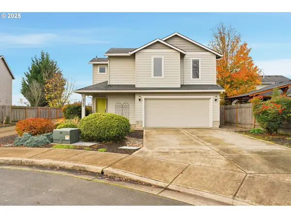 3360 E Mckern Pl, Newberg, OR 97132