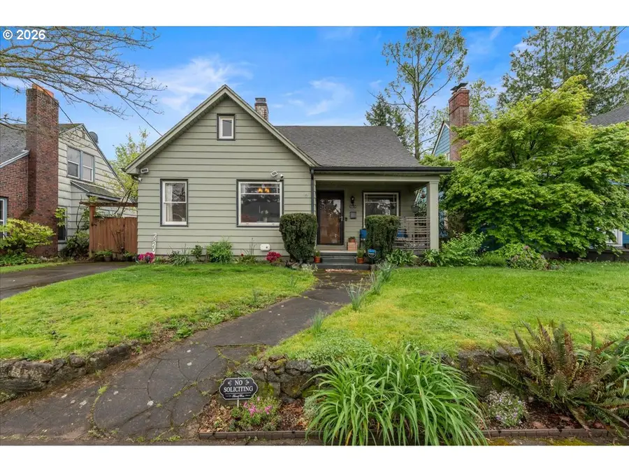 5820 NE Halsey St, Portland, OR 97213 - #2