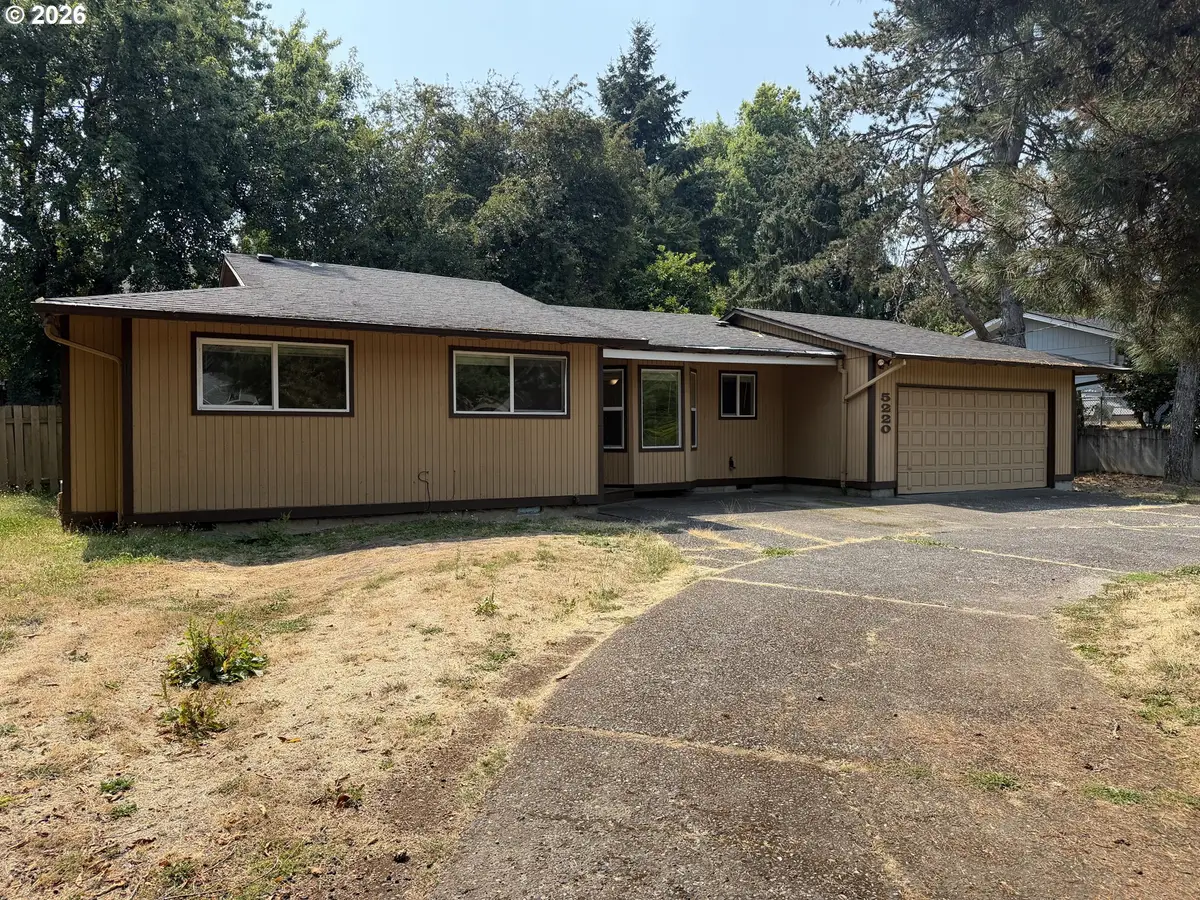 5220 SW Vermont St, Portland, OR 97219 - #1