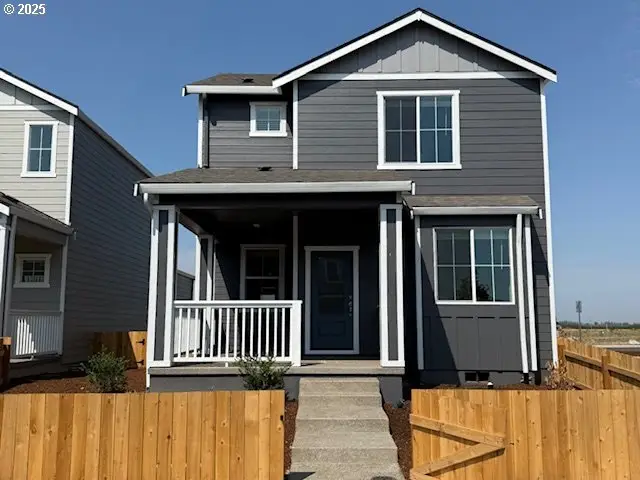 1205 Parkside Ave, Woodburn, OR 97071 - Image #1