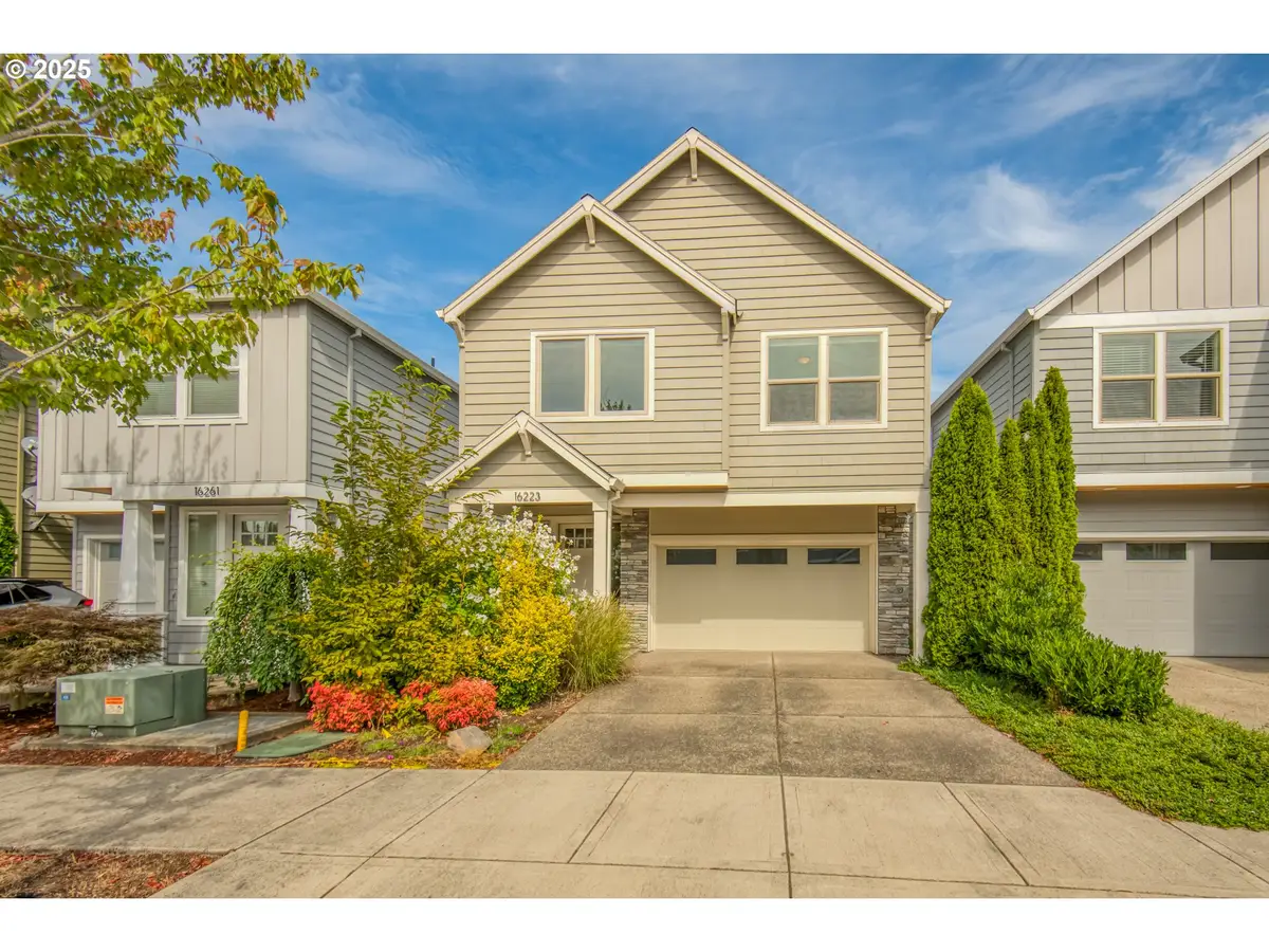 16223 NW Ashfield Dr, Beaverton, OR 97006 - Image #1