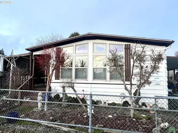 11637 Grouse Ln, Aurora, OR 97002