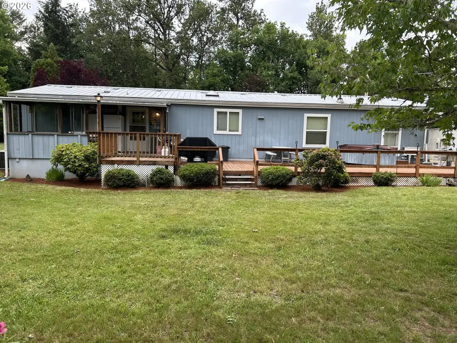 38102 Queens Rd, Marcola, OR 97454 - #3