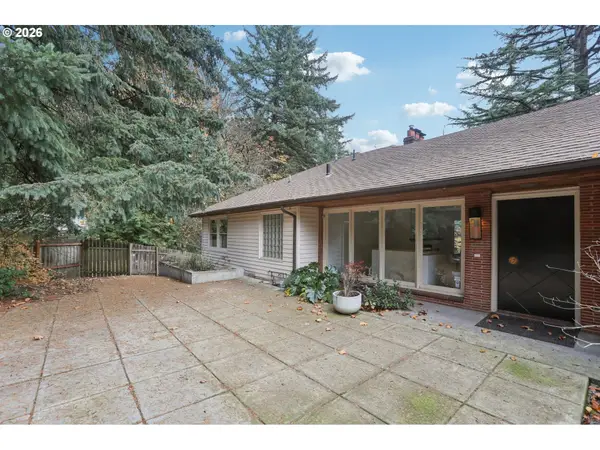 4786 SW Elm Ln, Portland, OR 97221