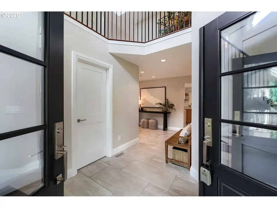 2677 SW 64th Pl, Portland, OR 97225 - #3