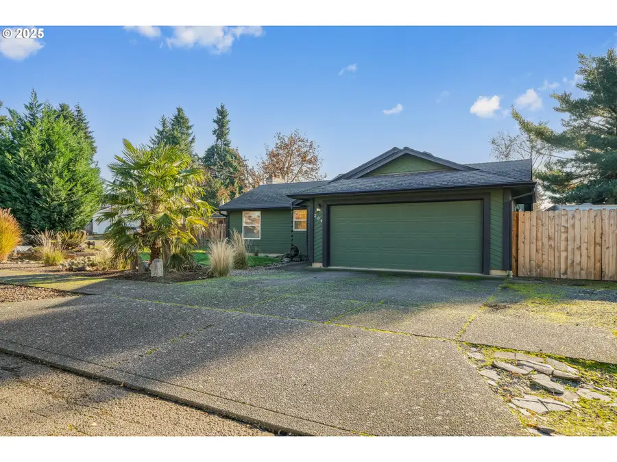 304 NW 5th St, Sublimity, OR 97385 - Image #2