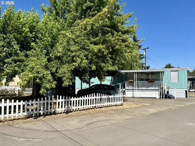 1050 W Central Ave, Sutherlin, OR 97479 - #2
