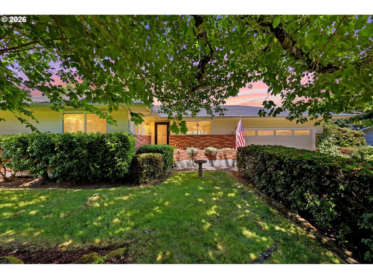 6841 SE Cavalier St, Milwaukie, OR 97267 - #1