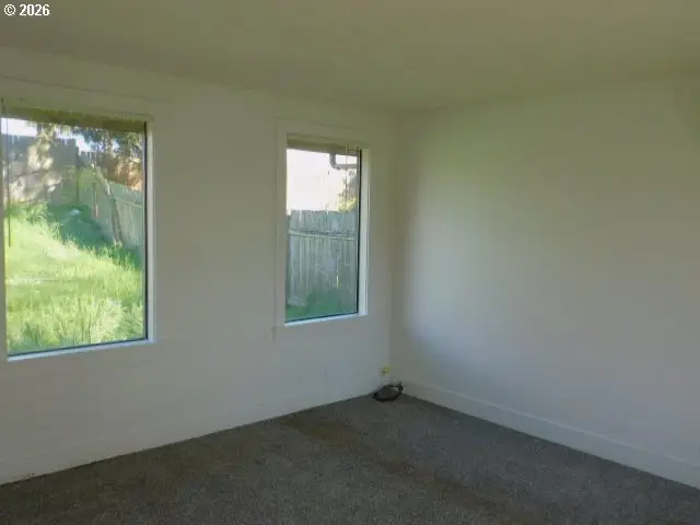 511 Panda Loop, Eugene, OR 97401 - #2