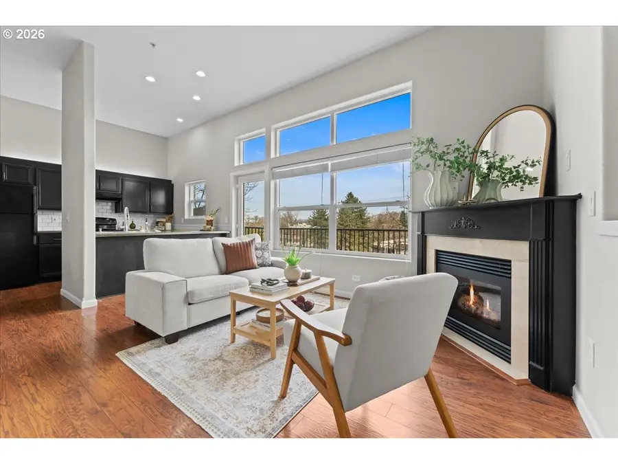 7442 S Virginia Ave #B, Portland, OR 97219 - #3