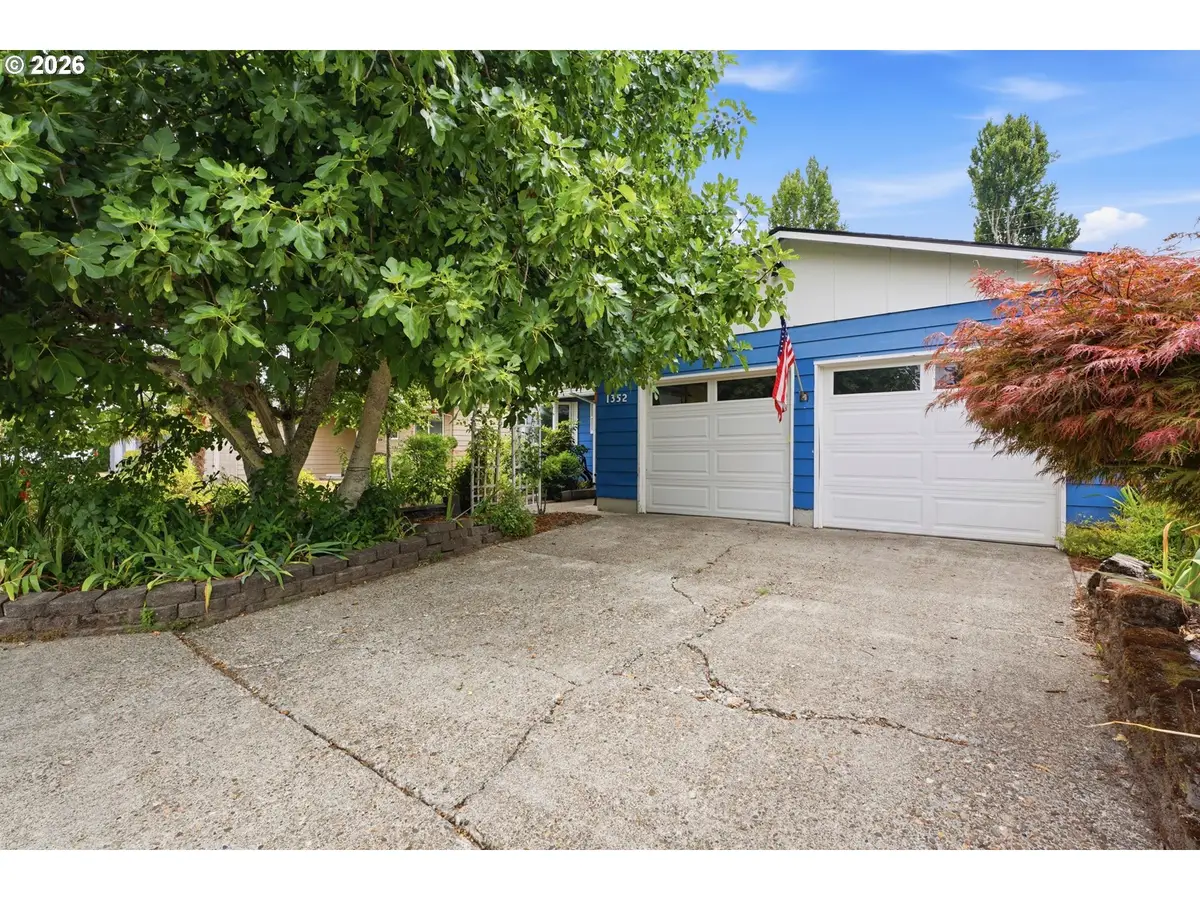1352 Astor Way, Woodburn, OR 97071 - #1