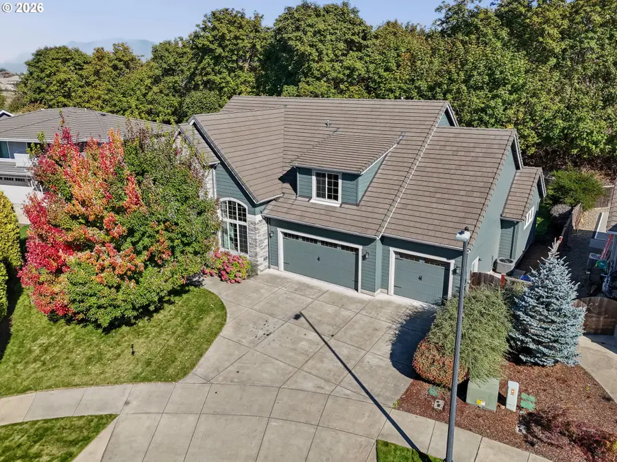 3735 Norwich Ave, Eugene, OR 97408 - #2