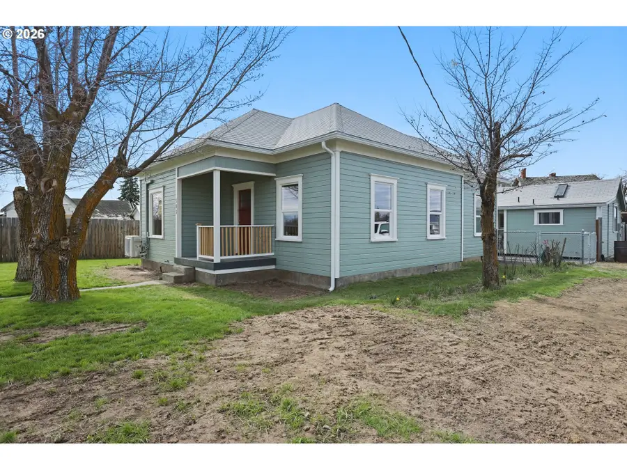 503 S Washington St, Condon, OR 97823 - #2