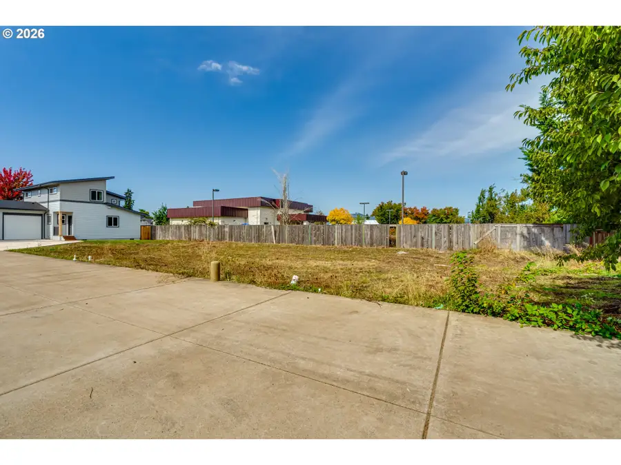 S 41st Pl #2, Springfield, OR 97478 - #2