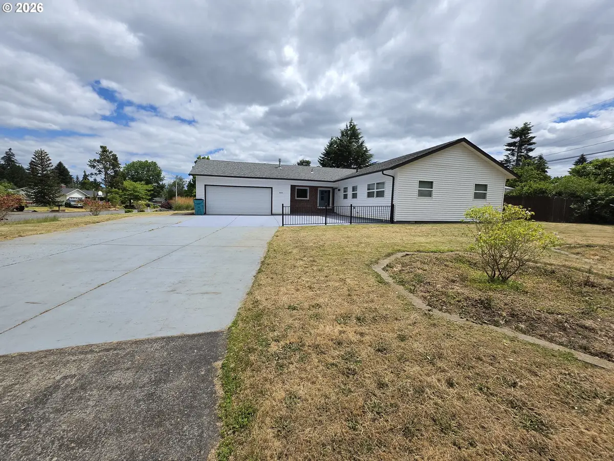 809 Flint Ave, Vancouver, WA 98664 - #1